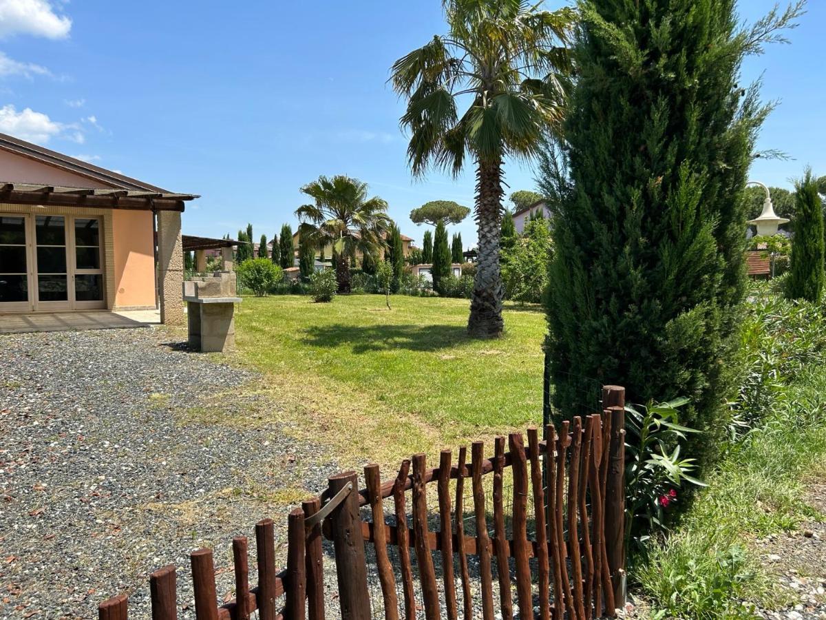 Fattoria Palazzeta - Pet & Family Friendly Aparthotel Cecina  Exterior photo